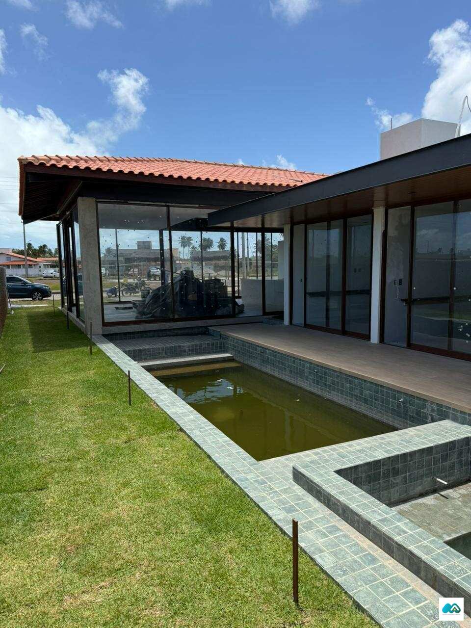 Casa de condomínio à venda com 4 quartos, 179m² - ,